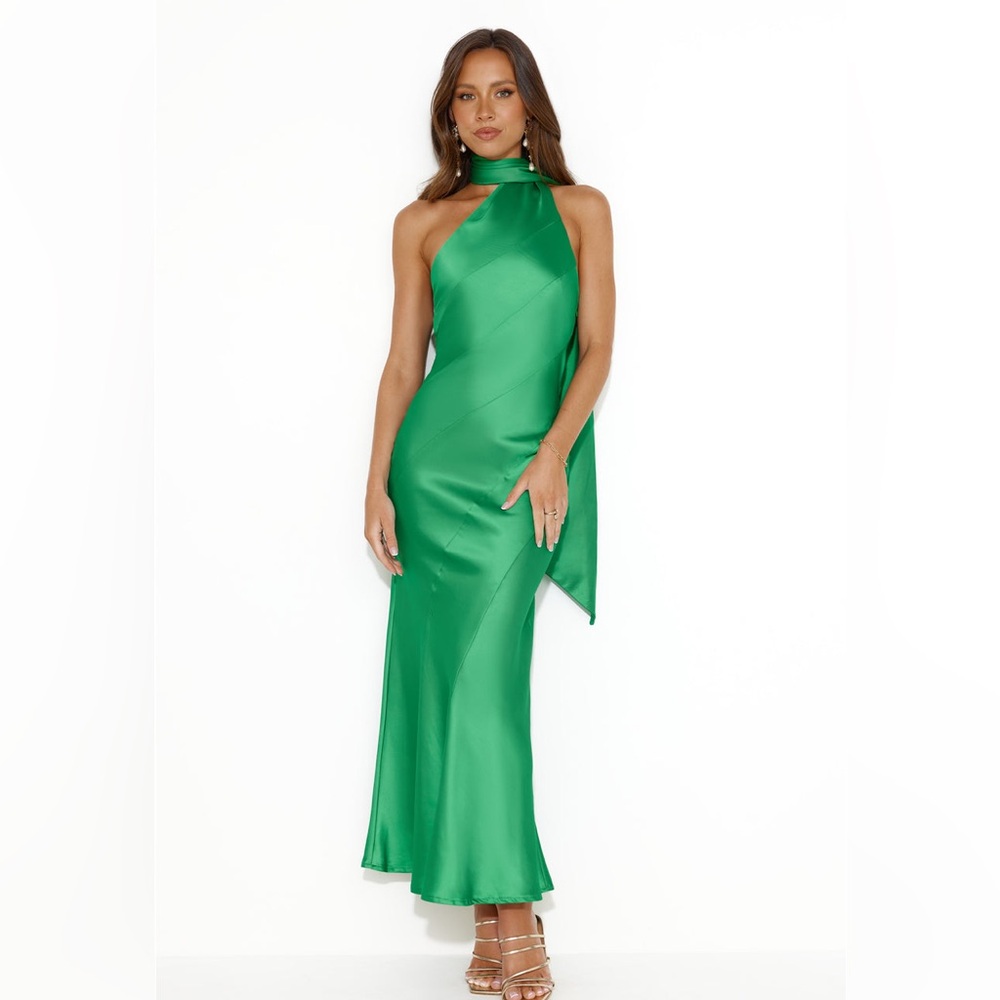 Hello Molly - glistening star satin maxi dress in green